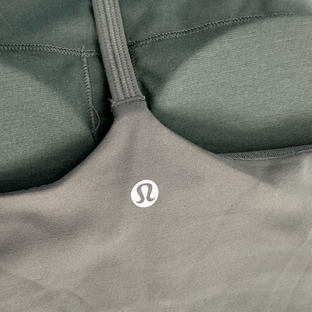 Lululemon Athletica Green Sports Bra with Smooth Stretch Fabric